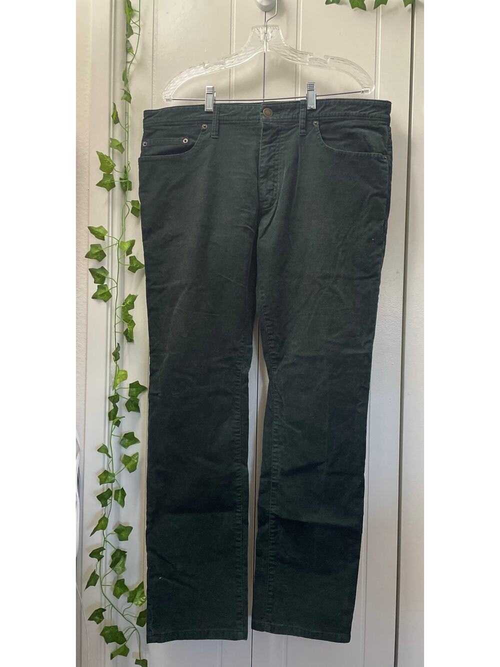 Mens GoodFellow Army Green Corduroy Straight Pant Size 38x32